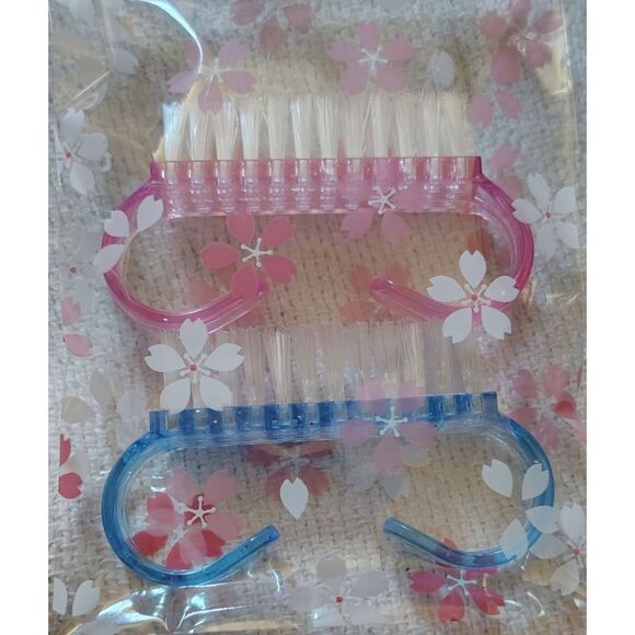 π$5/$18βHis & Hers 2 pack Nail Brushes - Picture 7 of 7